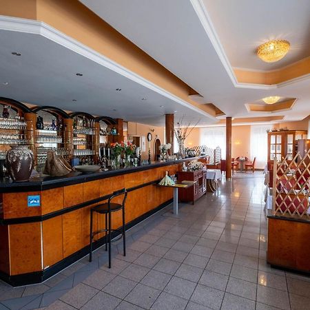 Hotel Kraichtaler Hof Zewnętrze zdjęcie