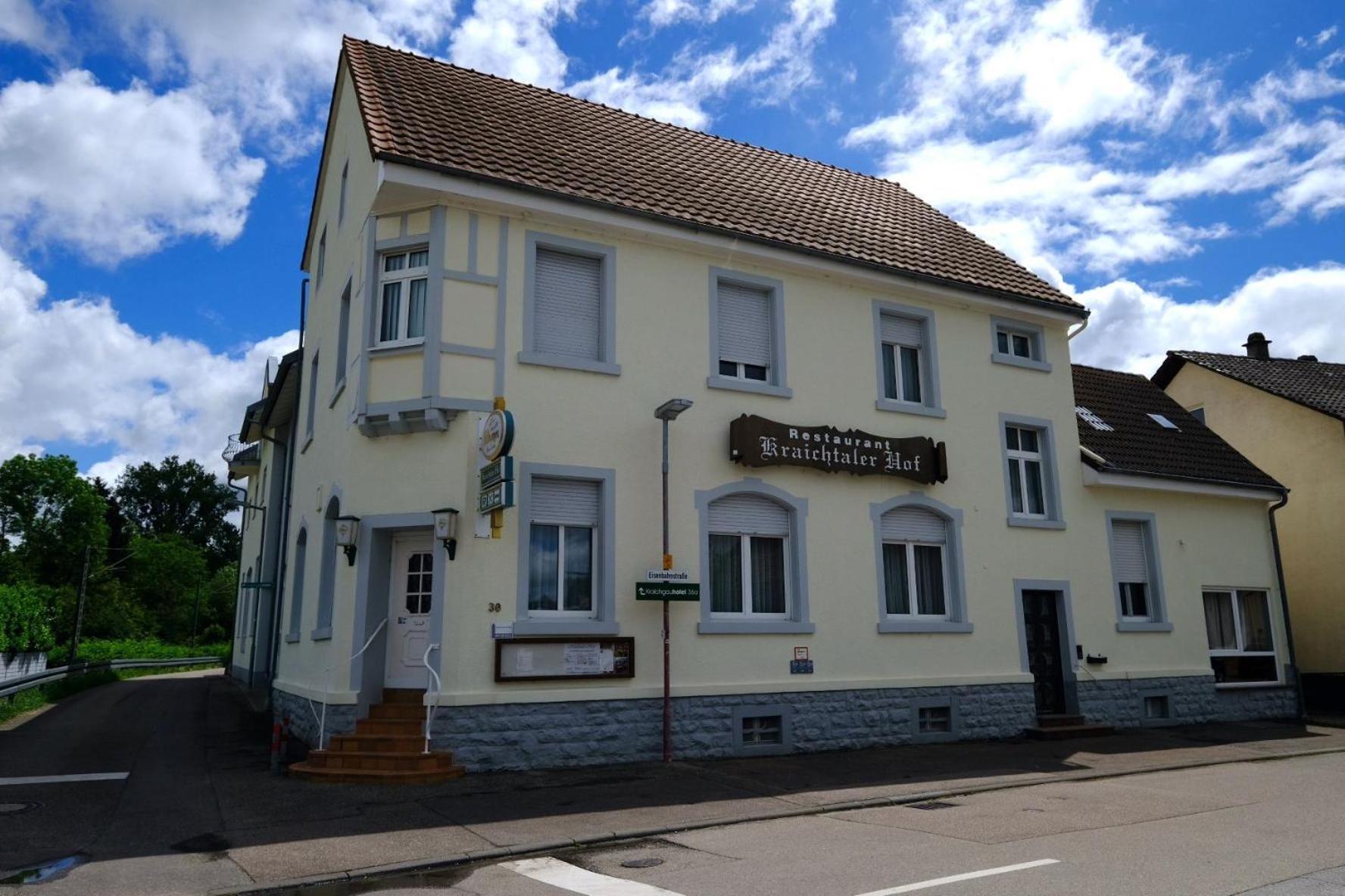 Hotel Kraichtaler Hof Zewnętrze zdjęcie
