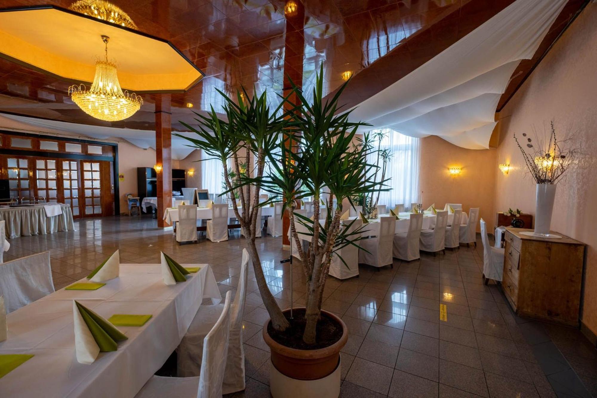 Hotel Kraichtaler Hof Zewnętrze zdjęcie
