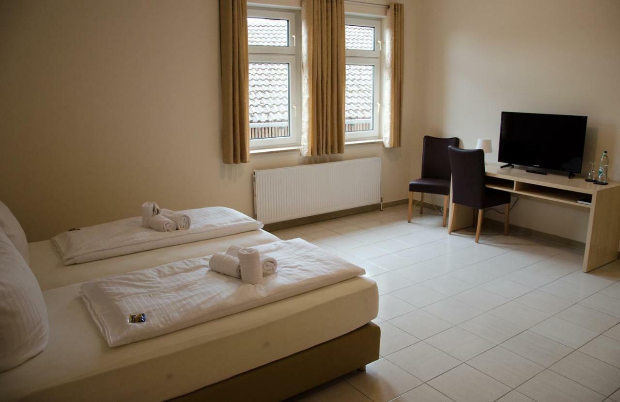 Hotel Kraichtaler Hof Zewnętrze zdjęcie