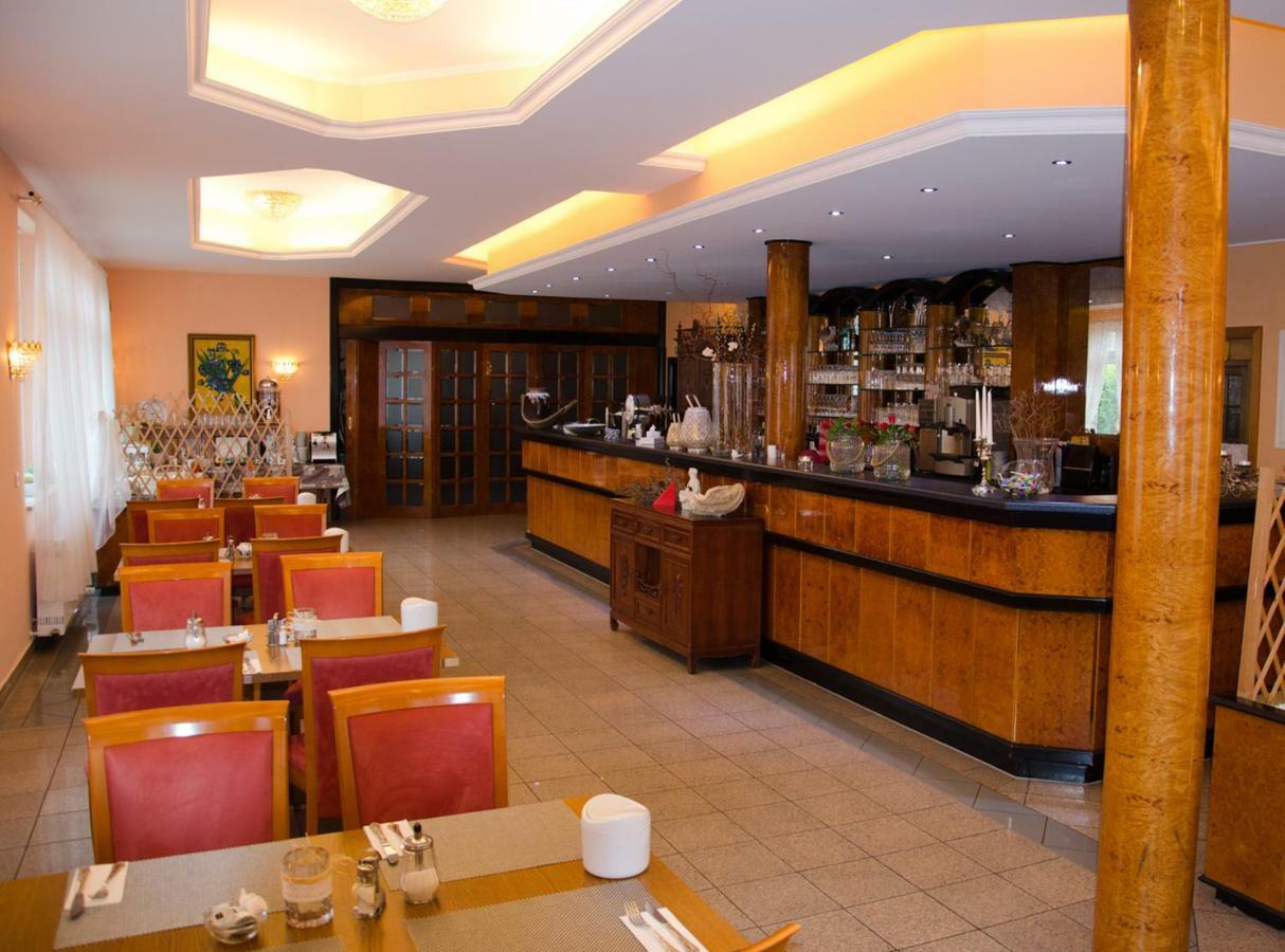 Hotel Kraichtaler Hof Zewnętrze zdjęcie